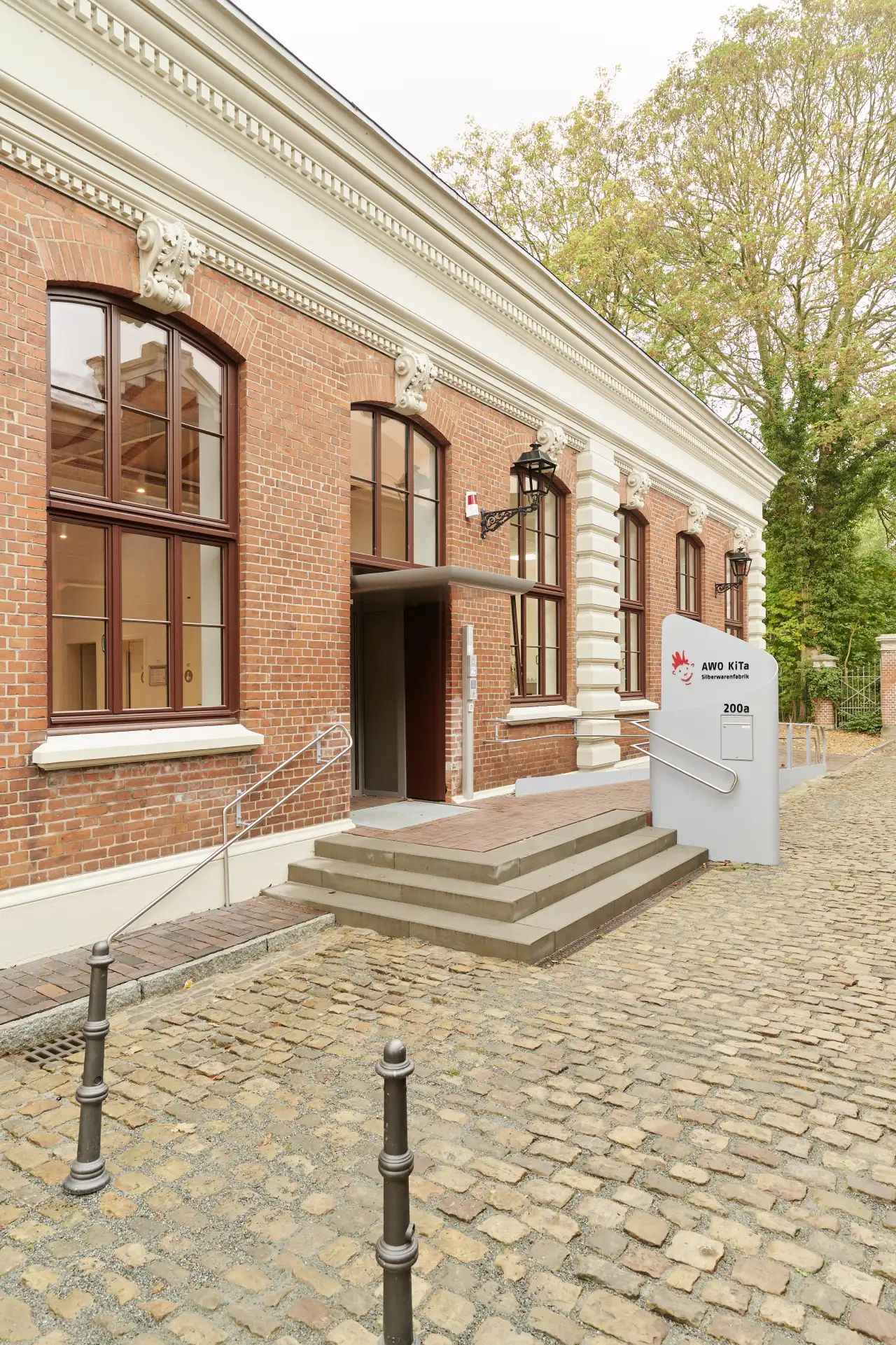 stefes bau Sanierung ehemaliger Industriearchtiektur für neue Kindertagesstätte