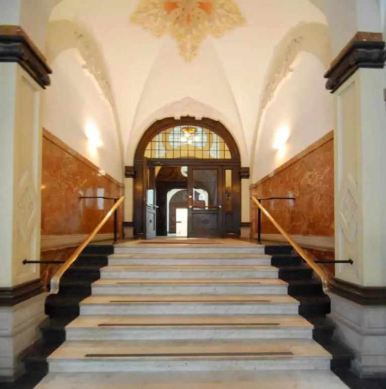 stefes ag Eingangsbereich des historischen Bremer Bank Gebaeudes